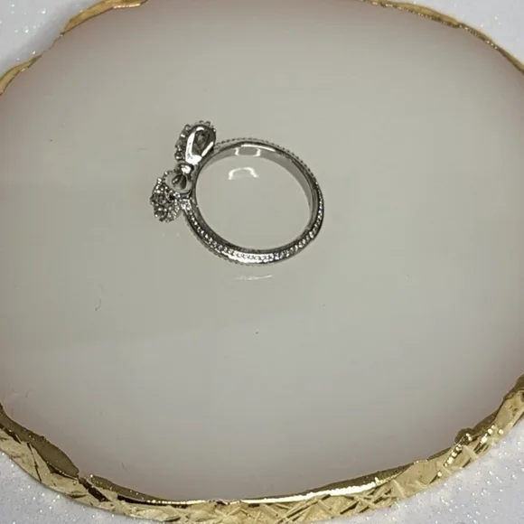 Bow Ring 925 Sterling Silver Cubic Zirconia Size 6 - Picture 4 of 9